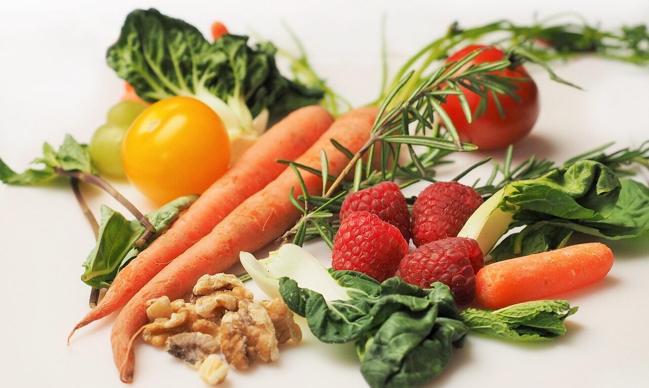 vegetables, fruits, food, ingredients, harvest, produce, raspberries, carrot, healthy, vitamin, nutrition, diet, organic, natural, raw, detox, healthy diet, healthy food, antioxidant, vegetables, vegetables, food, food, food, food, food, nutrition, diet, healthy food, healthy food